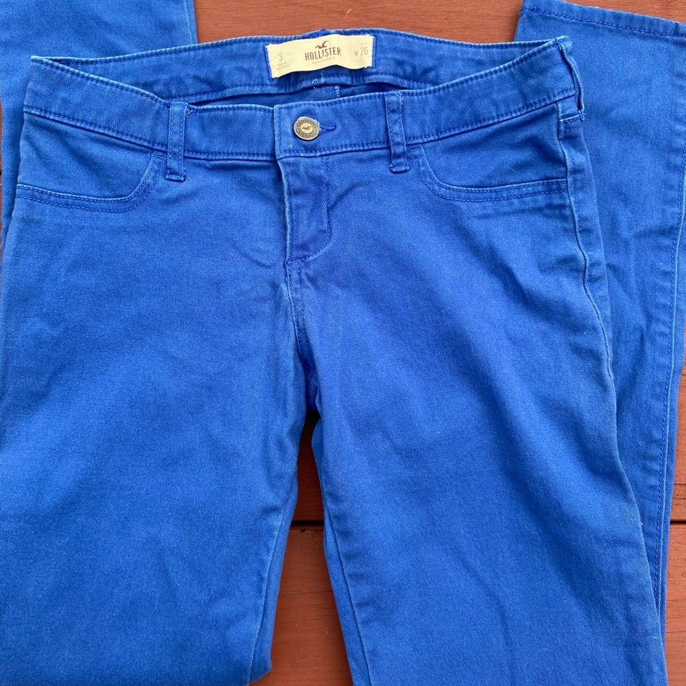 Hollister Size 3 Dark Blue Skinny Jeans